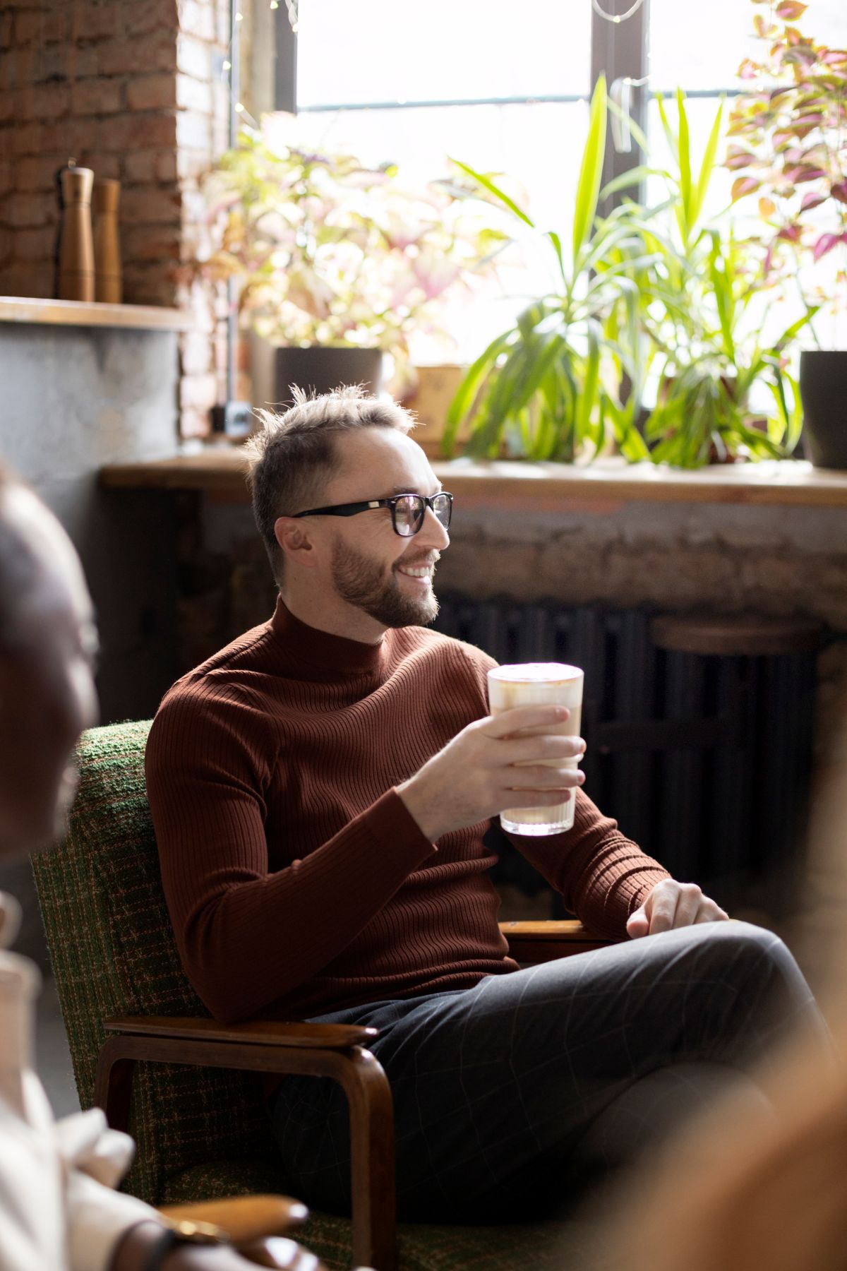 person-drinking-beverage-while-break-time_1